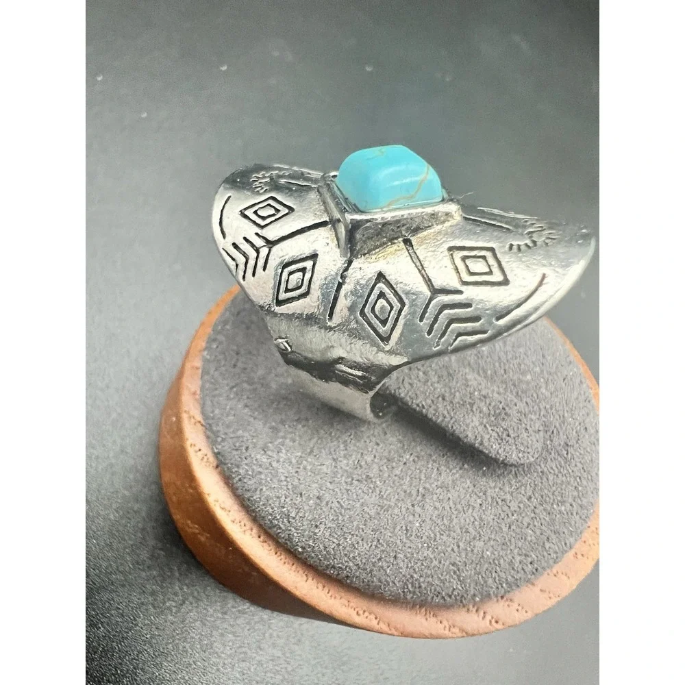 Vintage Southwestern Faux Turquoise Silver Tone Statement Ring Size 6.5 Western